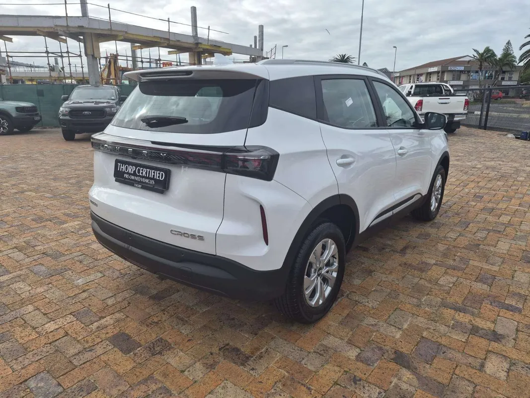 Chery Tiggo 4 Cross 1.5 LiT CVT - Image 9