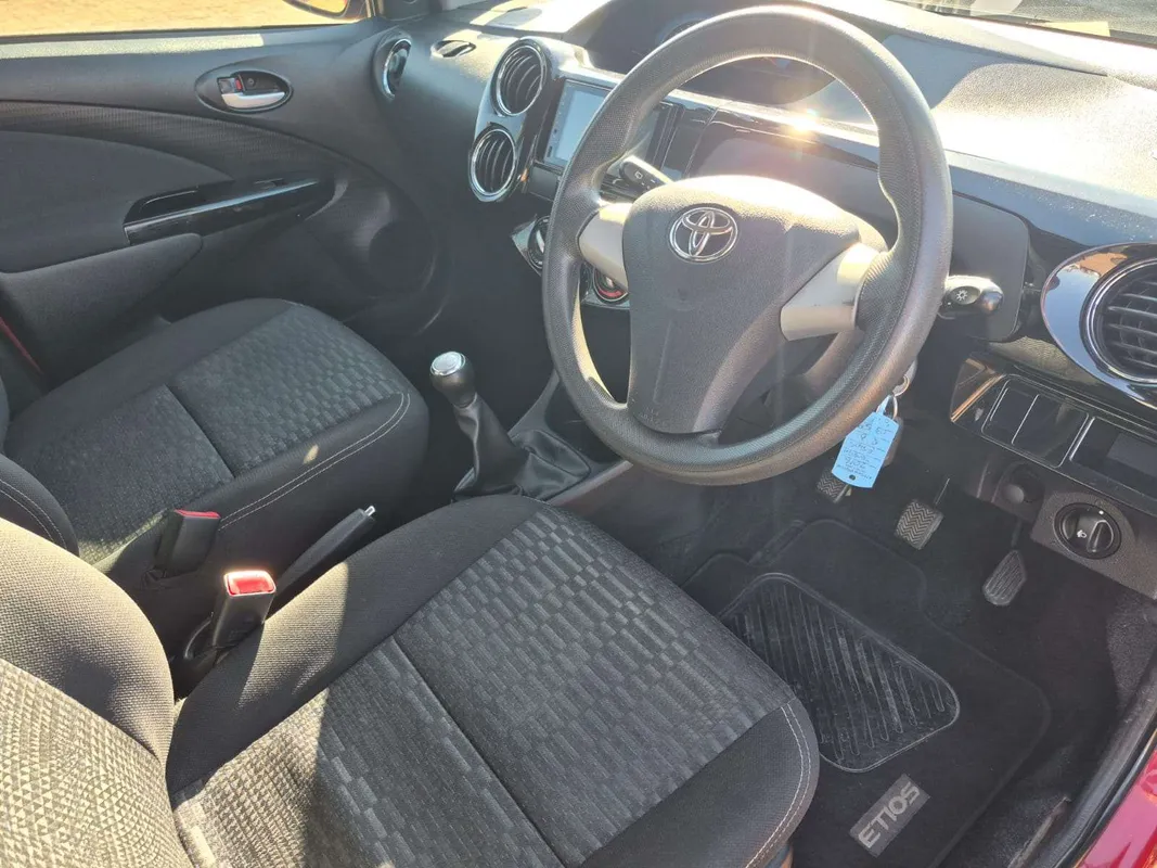Toyota Etios Cross 1.5 Xs 5Dr - Image 12