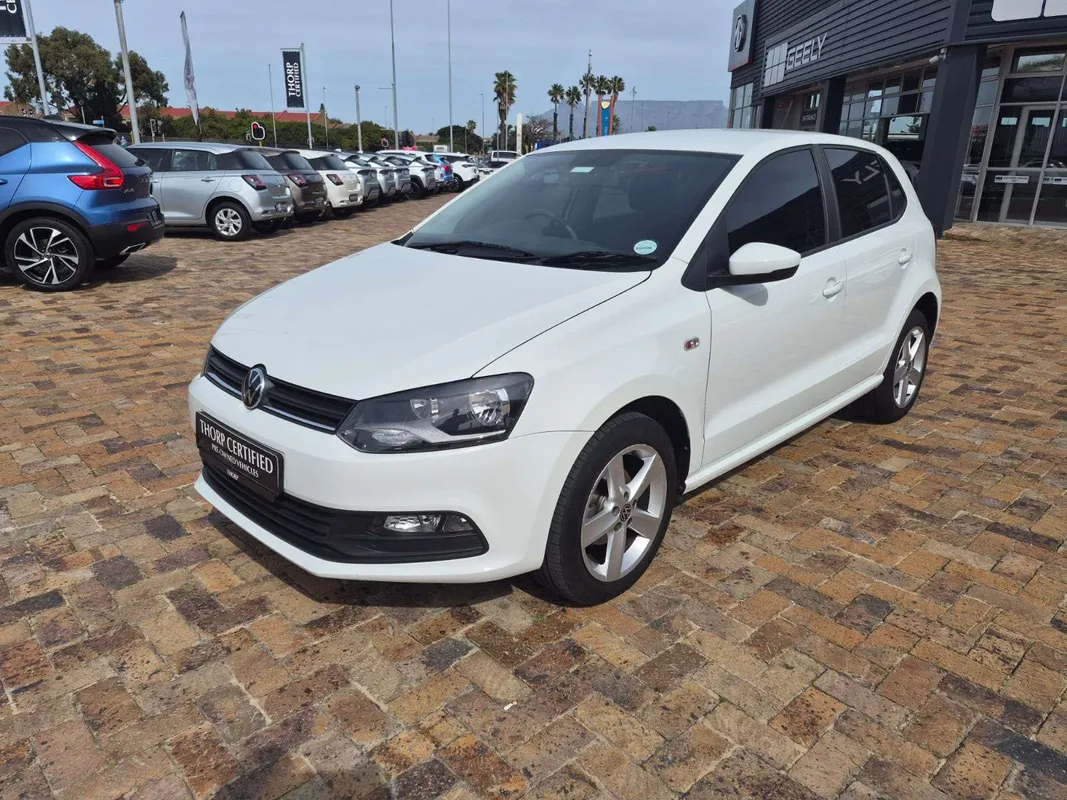 Volkswagen Polo Vivo hatch 1.6 Comfortline auto - Image 3