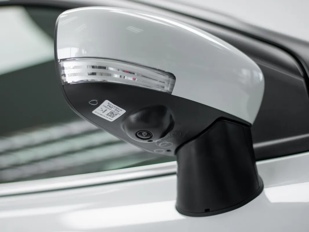 Suzuki Baleno 1.5 GLX A/T - Image 32