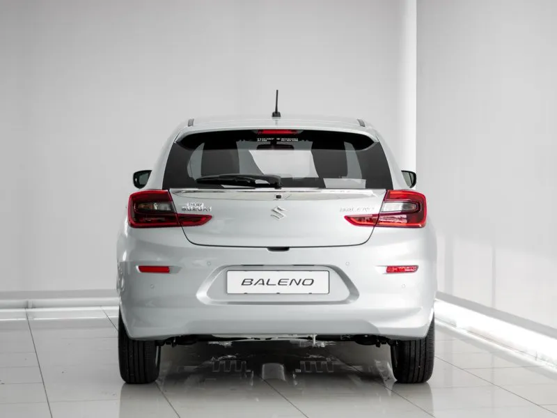Suzuki Baleno 1.5 GLX - Image 5