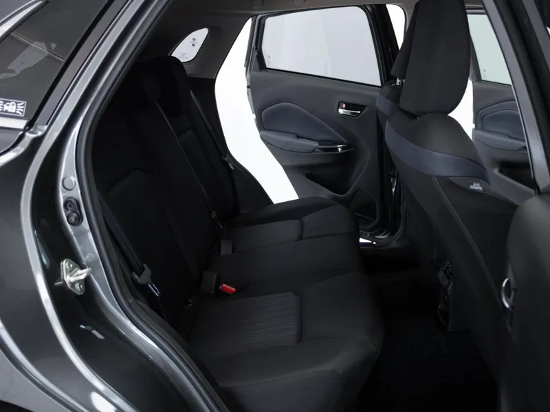 Suzuki Baleno 1.5 GLX - Image 12