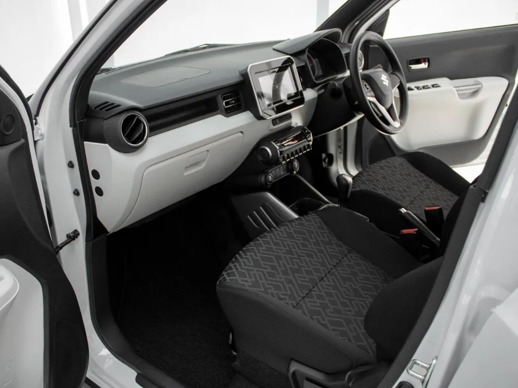 Suzuki Ignis 1.2 GLX AMT - Image 21