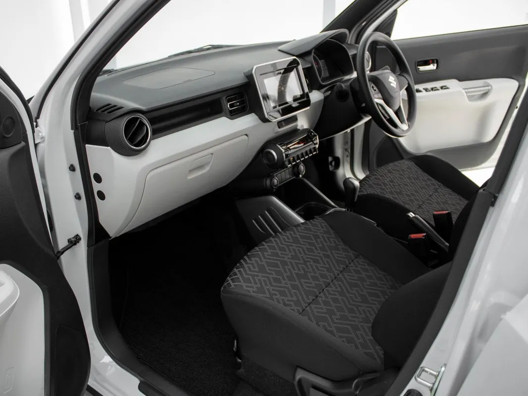 Suzuki Ignis 1.2 GLX AMT - Image 26