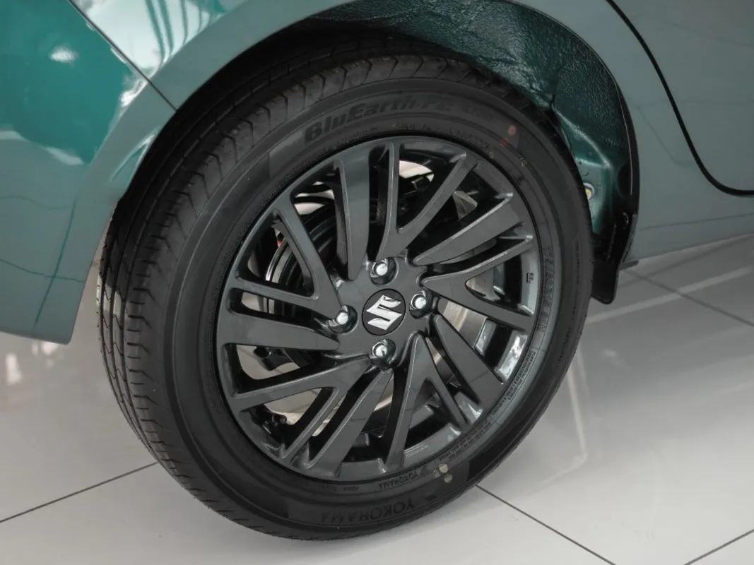 Suzuki Celerio 1.0 GL AMT - Image 7