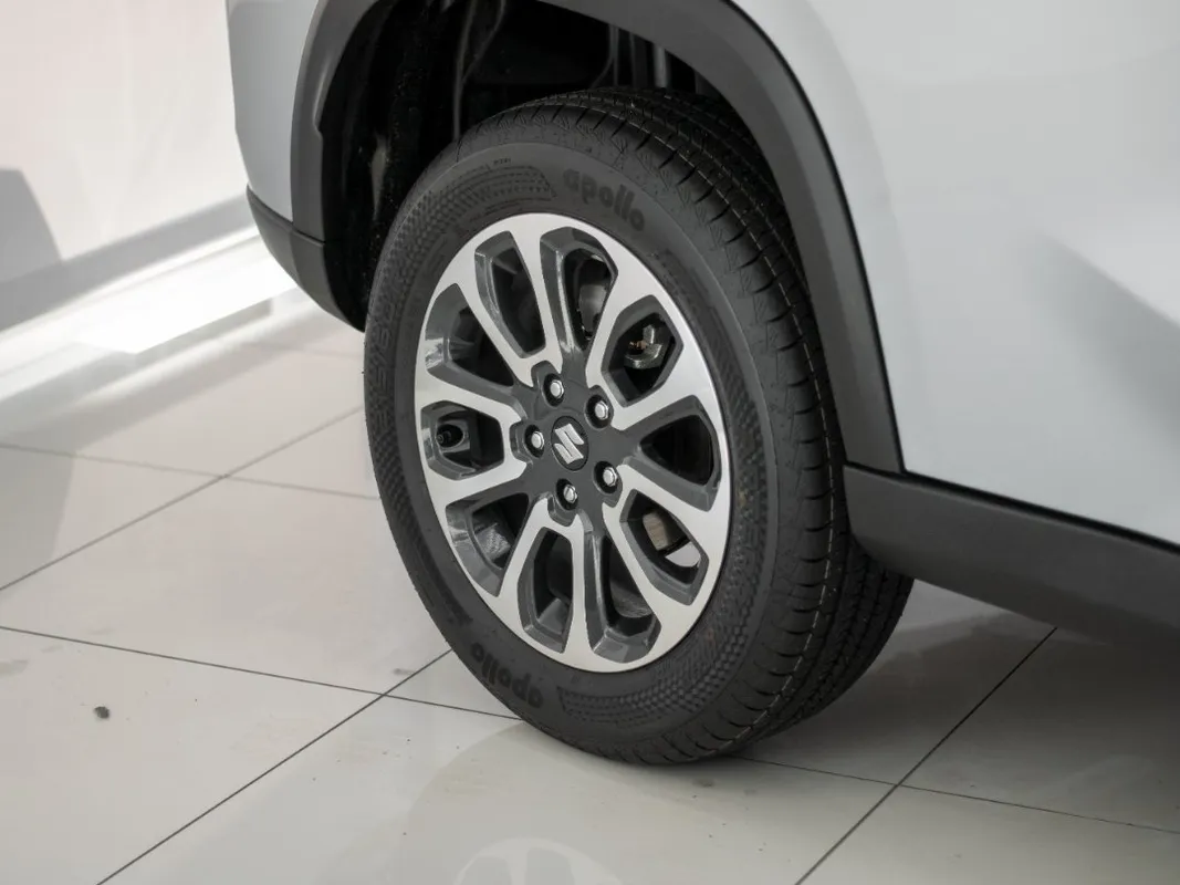 Suzuki Grand Vitara 1.5 GLX Auto - Image 7