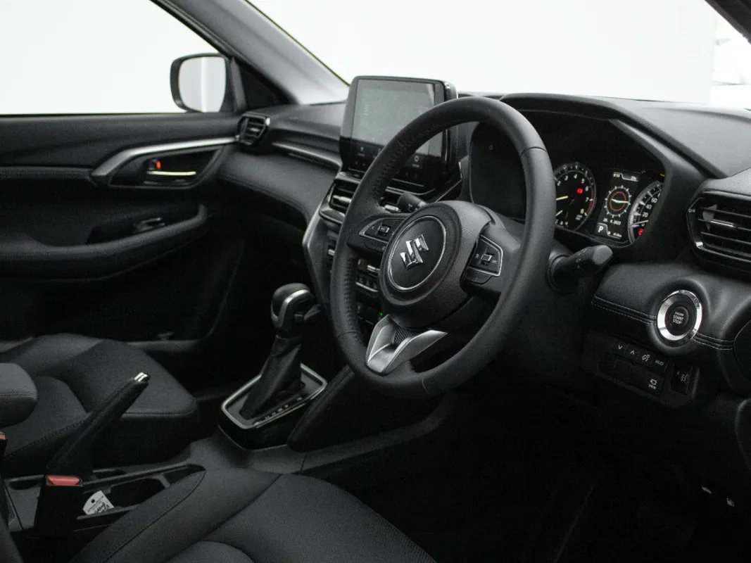 Suzuki Grand Vitara 1.5 GLX Auto - Image 8