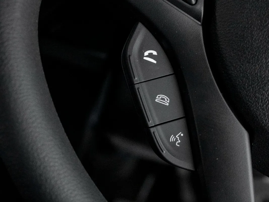 Suzuki S-Presso 1.0 GL+ - Image 15