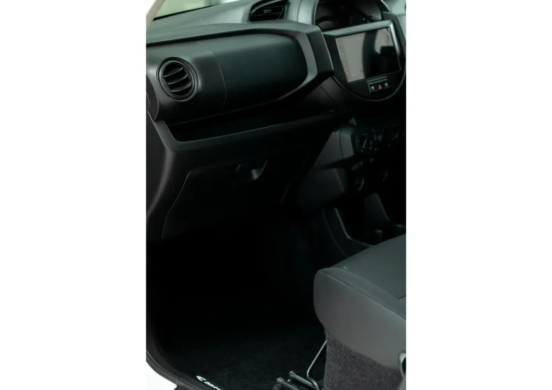 Suzuki S-Presso 1.0 GL+ - Image 15