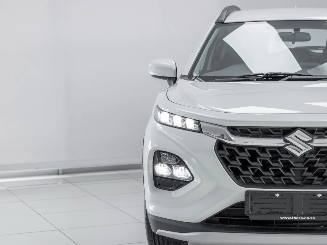 Suzuki Fronx 1.5 GL 5MT - Image 3