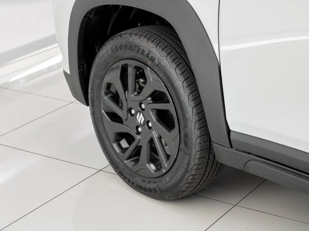 Suzuki Fronx 1.5 GL 4-Auto - Image 8