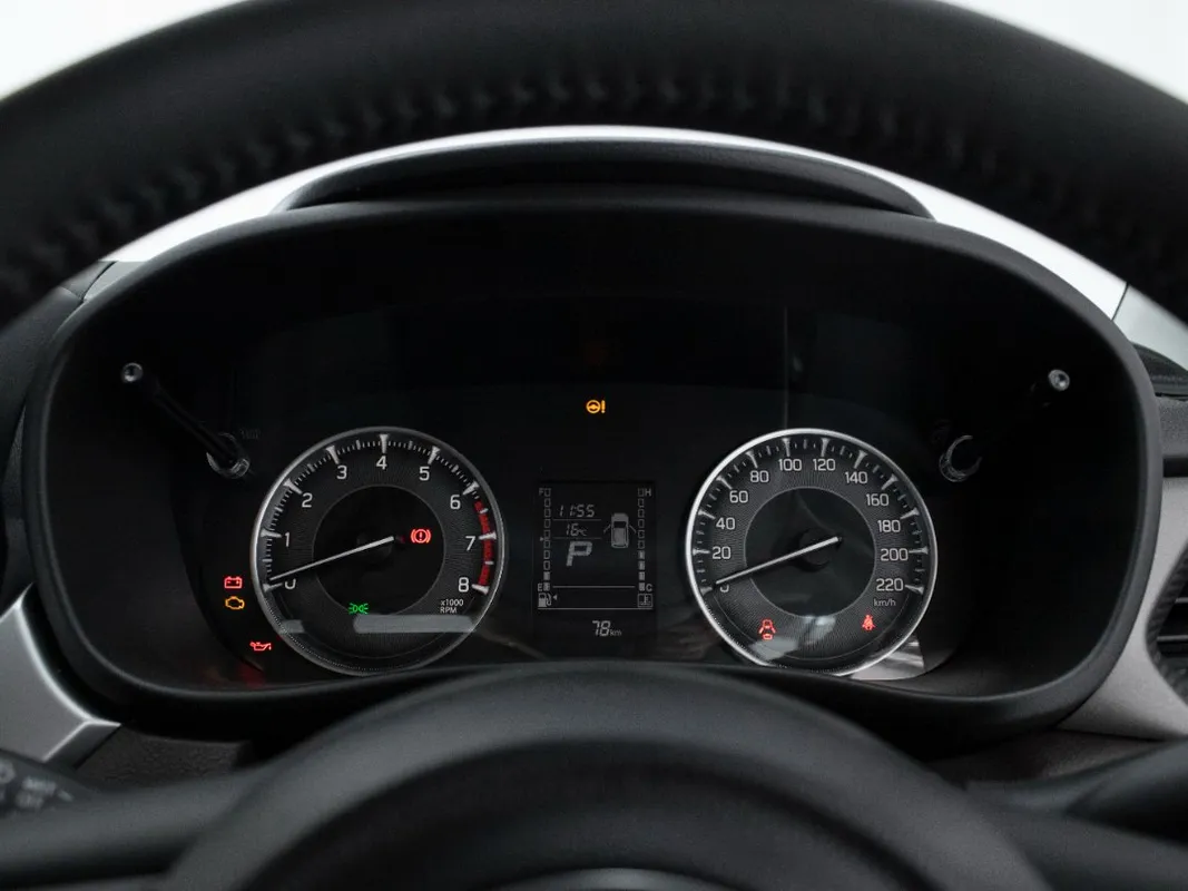 Suzuki Fronx 1.5 GL 5MT - Image 14