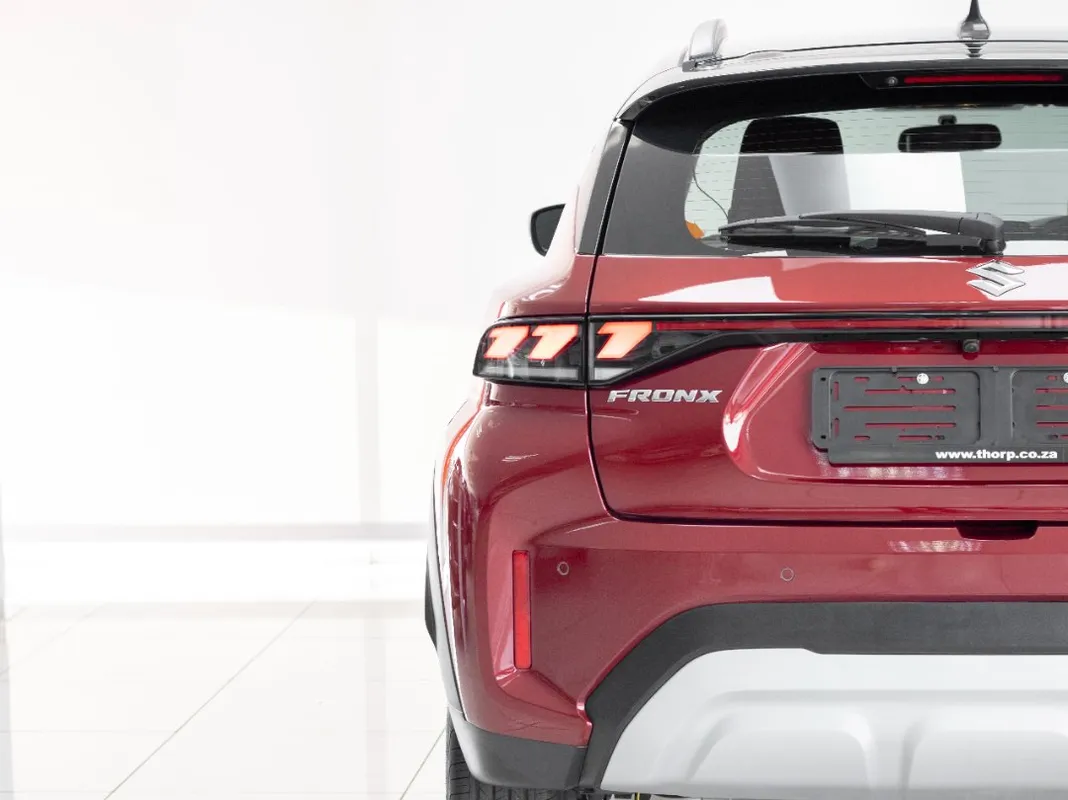 Suzuki Fronx 1.5 GL 5MT - Image 4