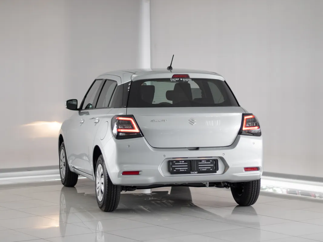 Suzuki Swift 1.2 GL MT - Image 3