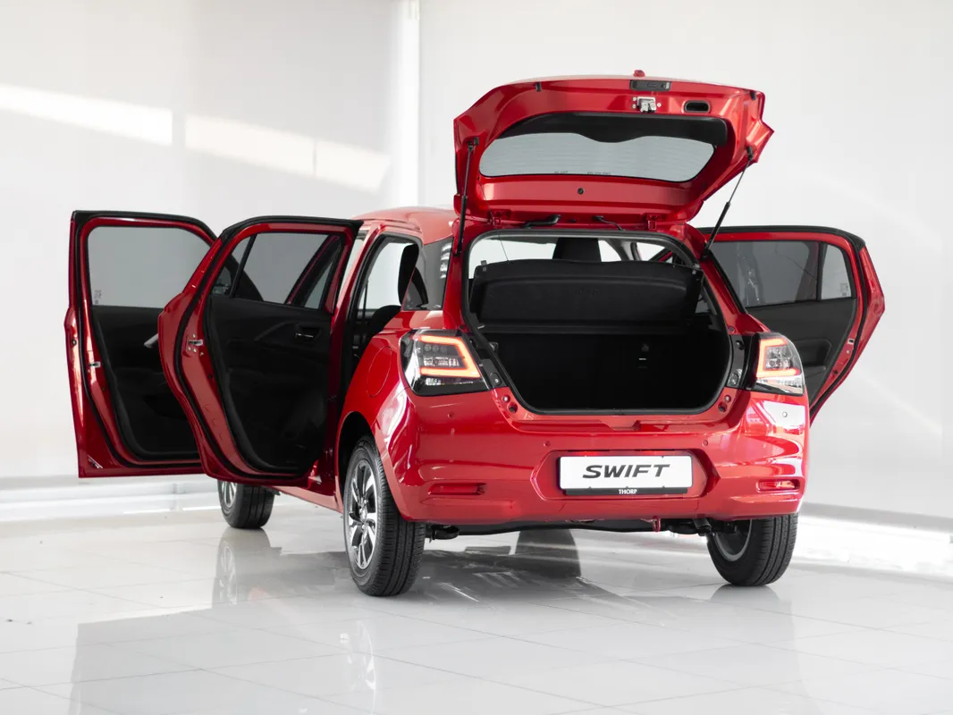 Suzuki Swift 1.2 GLX MT - Image 3