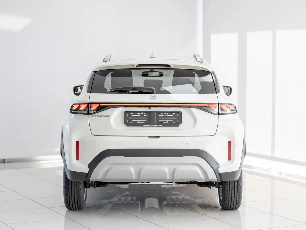 Suzuki Fronx 1.5 GLX 4-Auto - Image 3