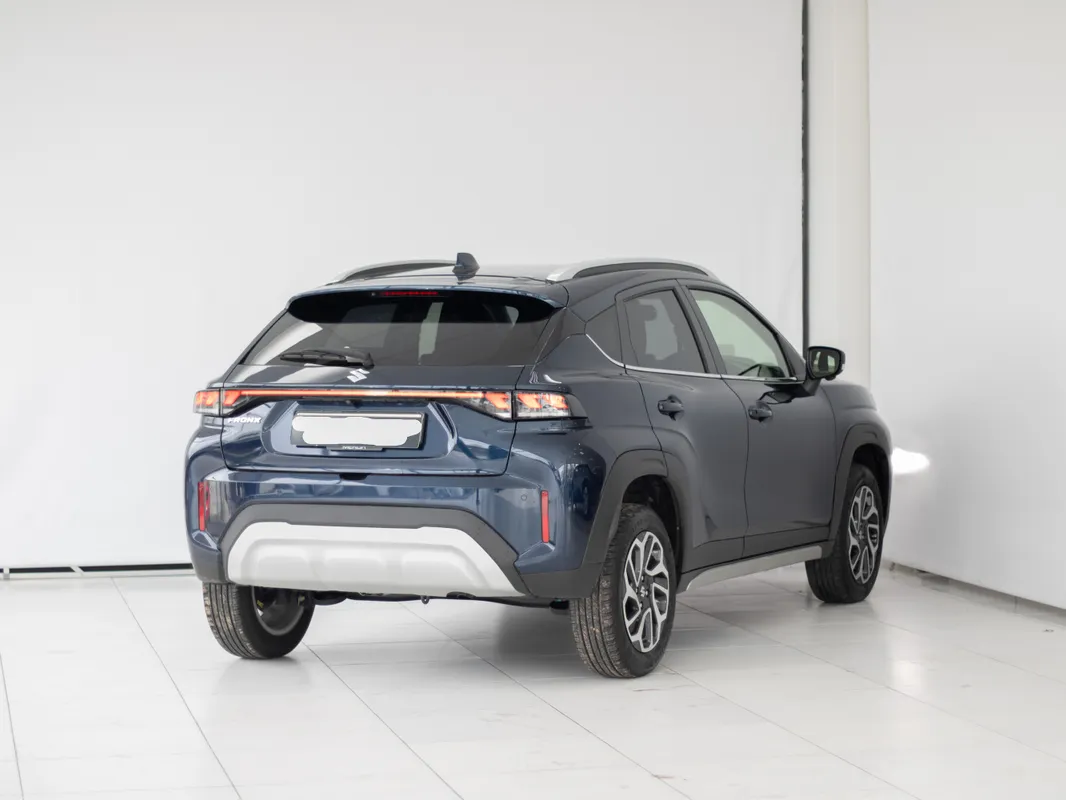 Suzuki Fronx 1.5 GLX 5MT - Image 3