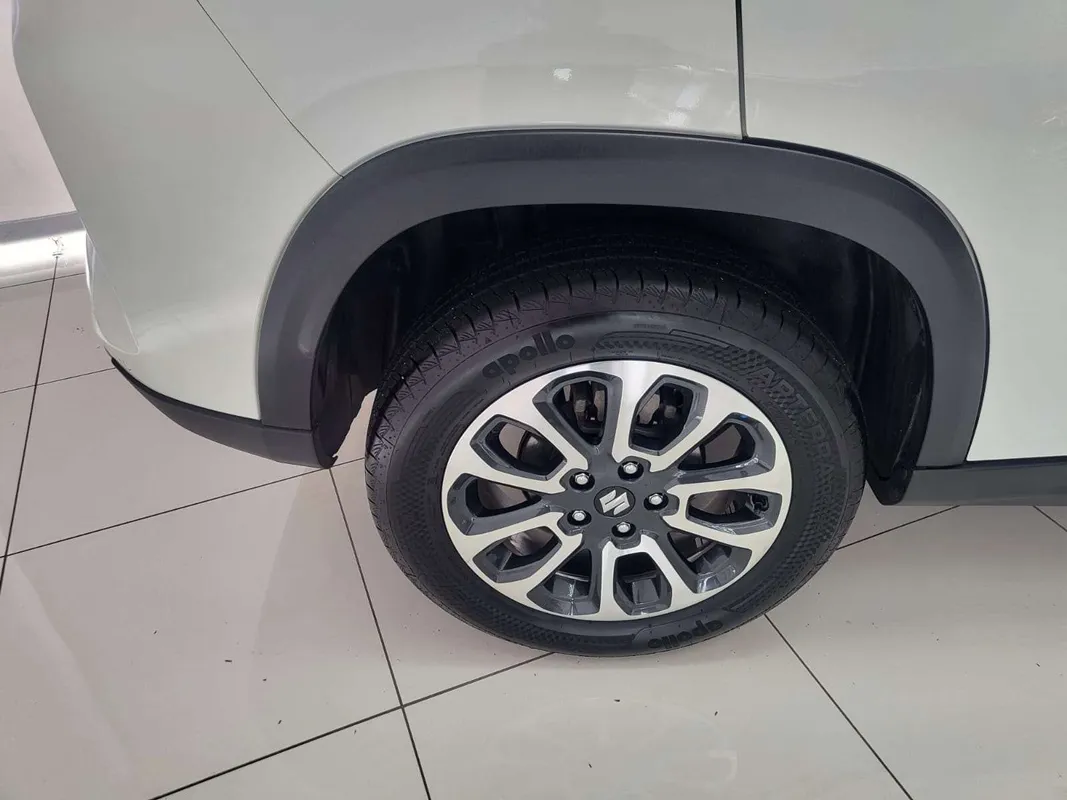 Suzuki Grand Vitara 1.5 GLX Auto - Image 6