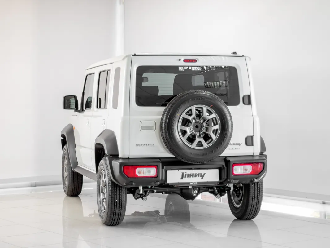 Suzuki Jimny 1.5 GLX Auto 5Dr - Image 4