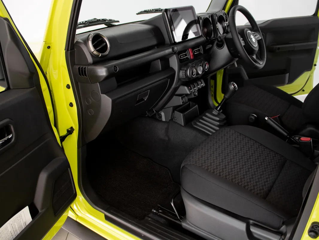 Suzuki Jimny 1.5 GLX 5Dr - Image 6