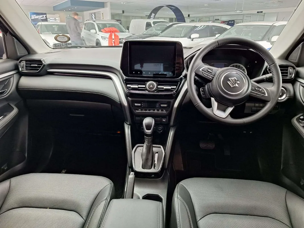 Suzuki Grand Vitara 1.5 GLX Auto - Image 10
