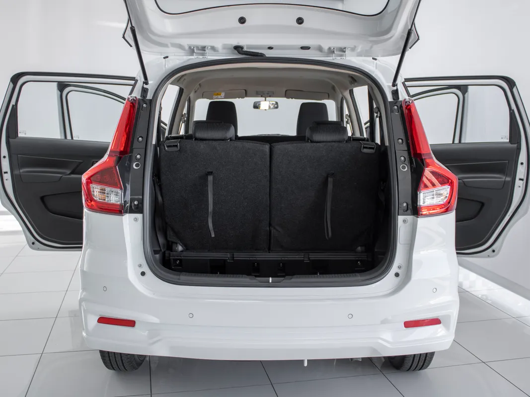 Suzuki Ertiga 1.4 GA - Image 9