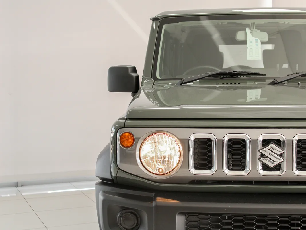 Suzuki Jimny 1.5 GLX 5Dr - Image 2