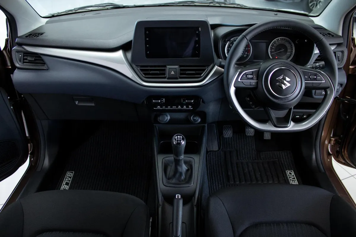 Suzuki Baleno 1.5 GL - Image 8