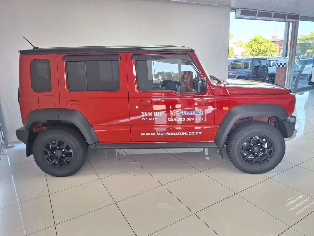 Suzuki Jimny 1.5 GLX Auto 5Dr - Image 2