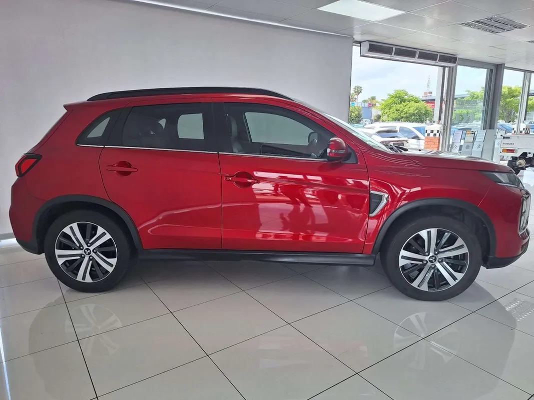 Mitsubishi ASX 2.0 LS CVT - Image 2