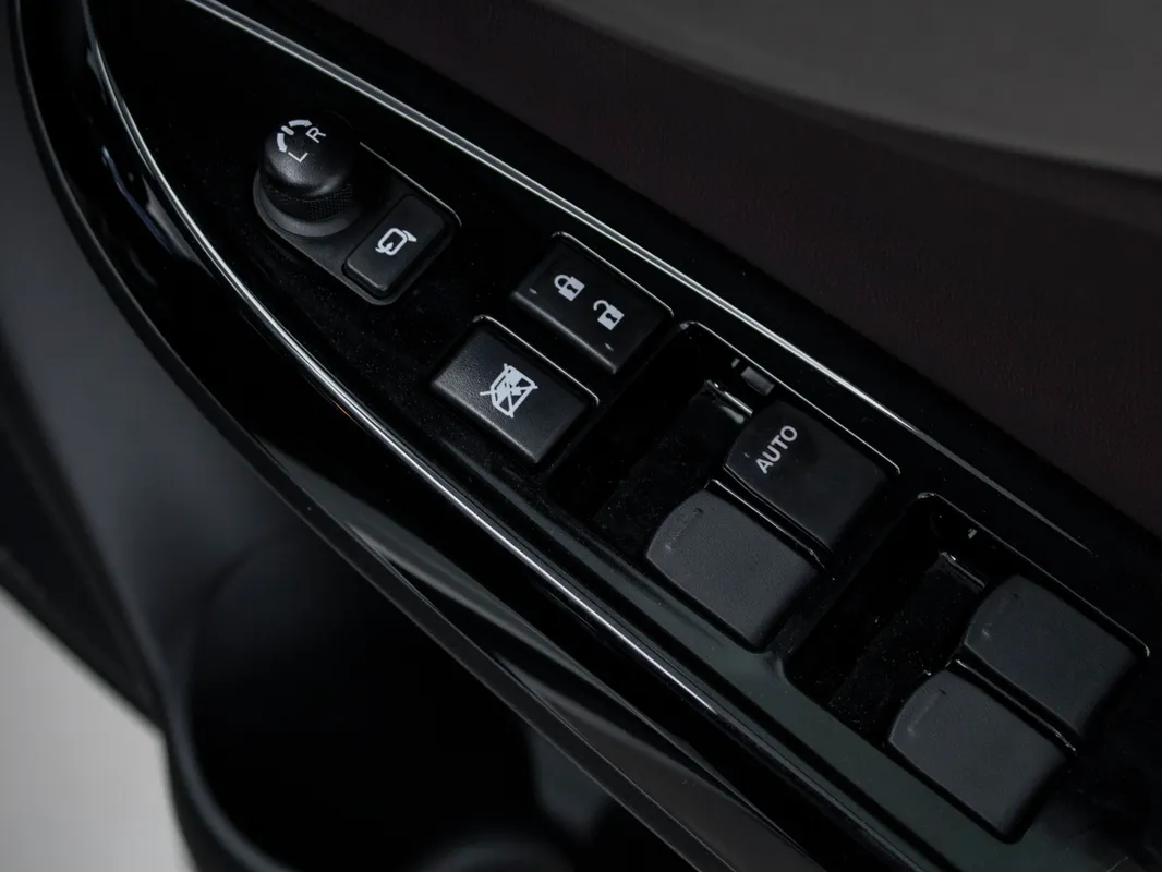 Suzuki Fronx 1.5 GLX 5MT - Image 10