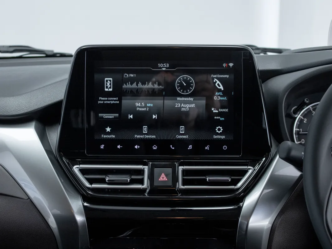 Suzuki Fronx 1.5 GLX 4-Auto - Image 6