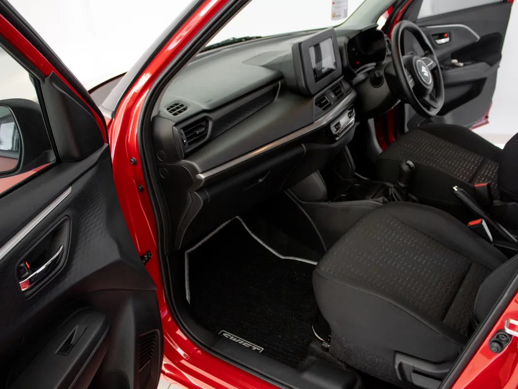 Suzuki Swift 1.2 GL+ MT - Image 8