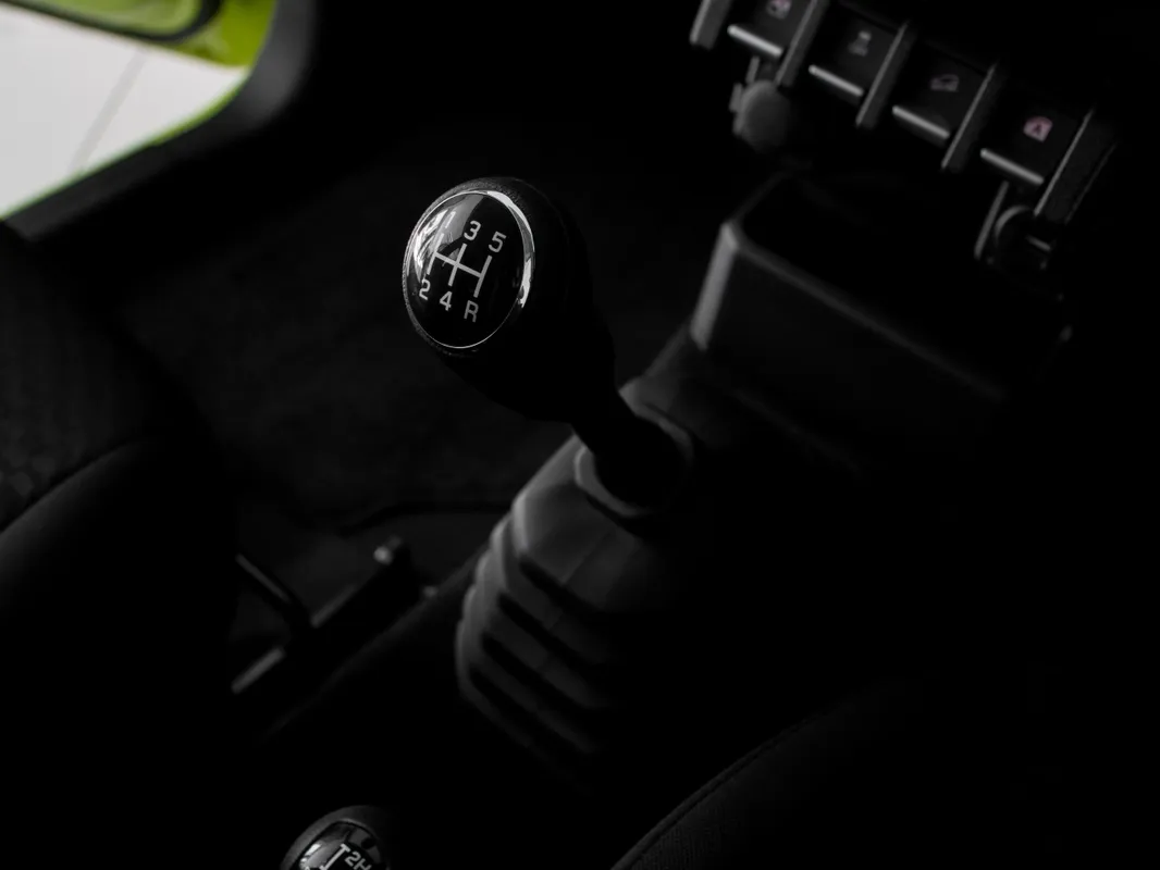 Suzuki Jimny 1.5 GLX 5Dr - Image 7