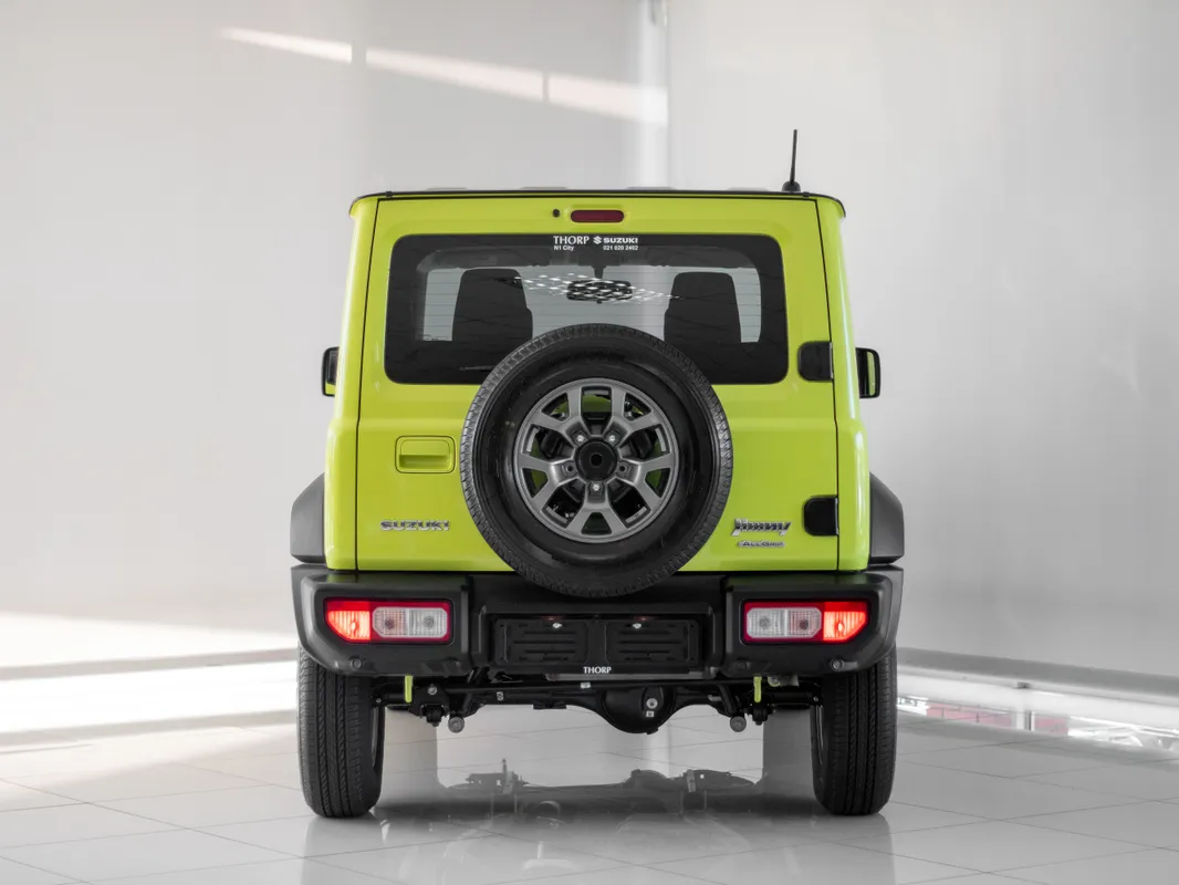 Suzuki Jimny 1.5 GLX Auto 5Dr - Image 4