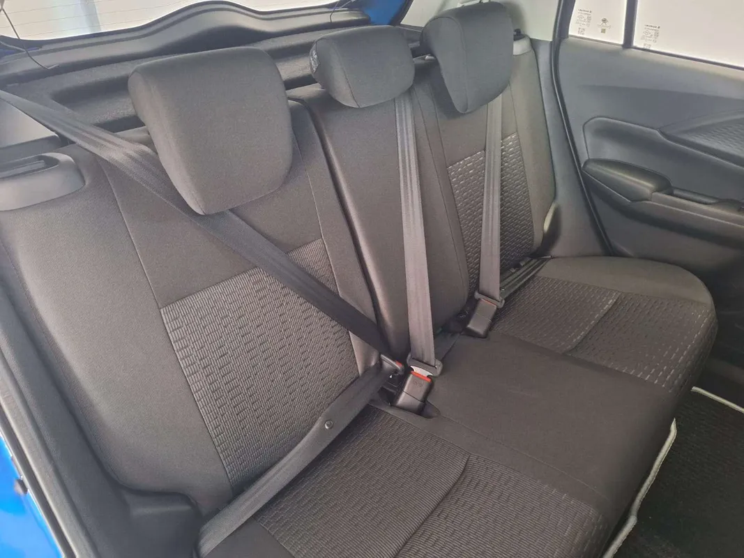 Suzuki Swift 1.2 GL+ CVT - Image 8