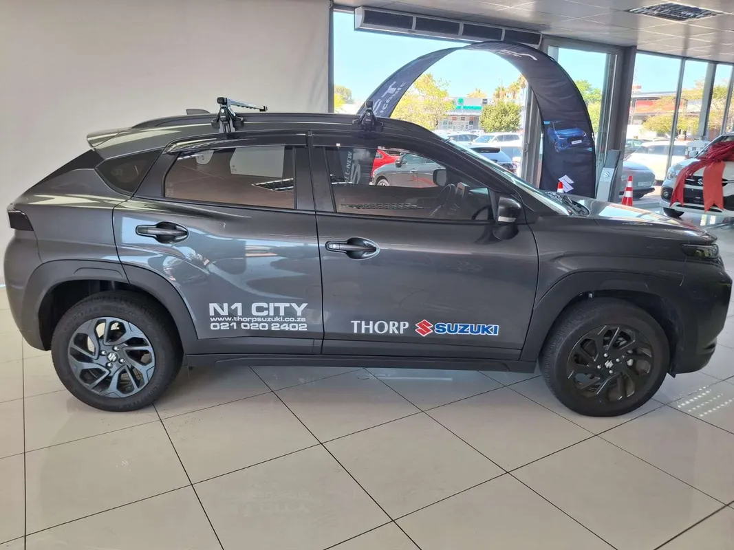 Suzuki Fronx 1.5 GL 5MT - Image 5