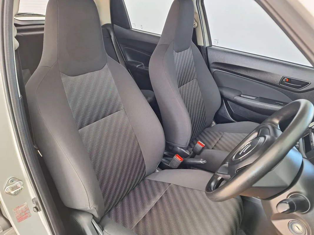 Suzuki Swift 1.2 GL - Image 8