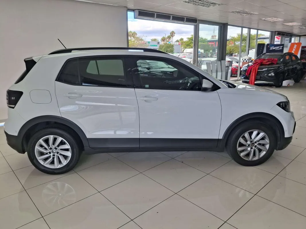 Volkswagen T-Cross 1.0 TSI Comfortline 70kW - Image 2
