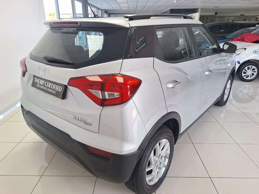 Mahindra XUV300 W6 Diesel - Image 5