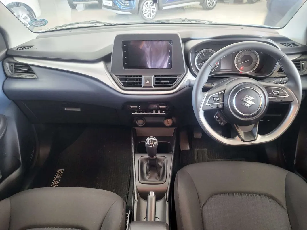 Suzuki Baleno 1.5 GL - Image 10