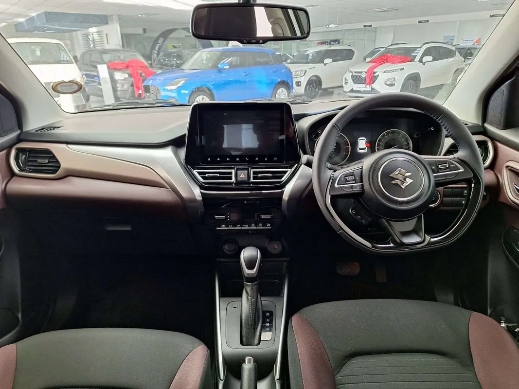 Suzuki Fronx 1.5 GLX 4-Auto - Image 10