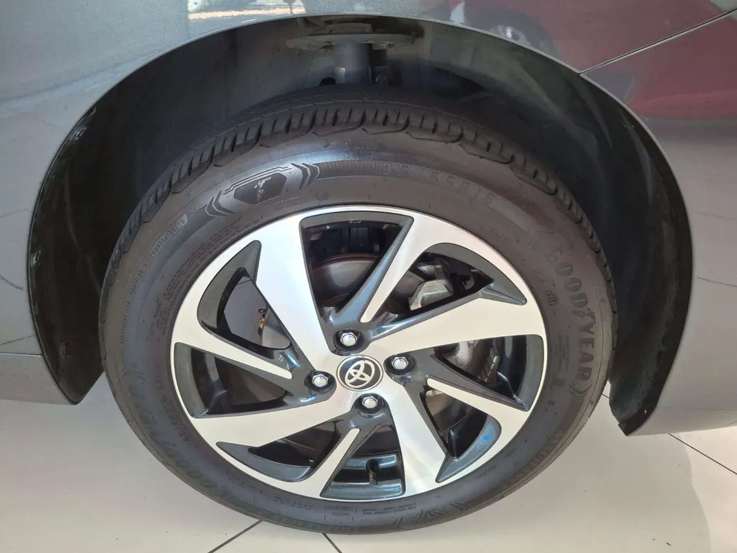 Toyota Starlet 1.5 Xs - Image 10