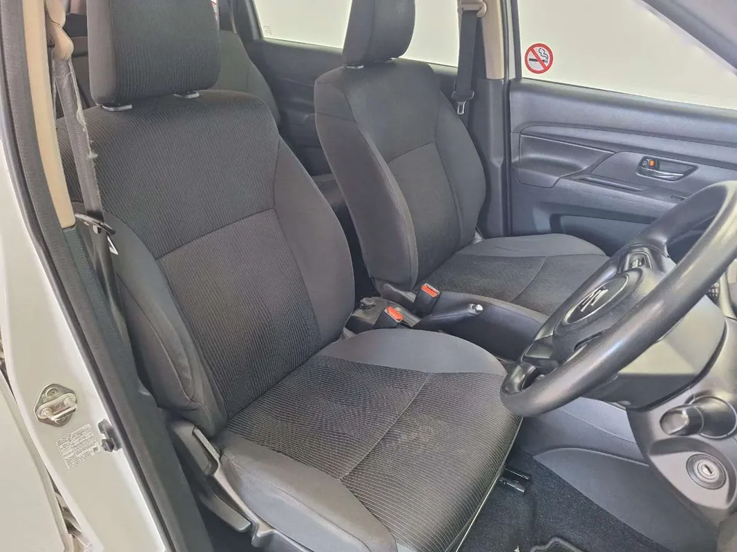 Suzuki Ertiga 1.5 GL Auto - Image 8