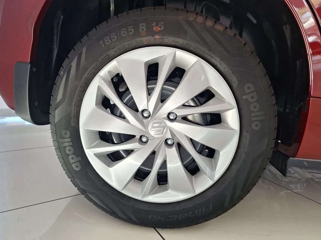 Suzuki Baleno 1.5 GL Limited Edition - Image 7