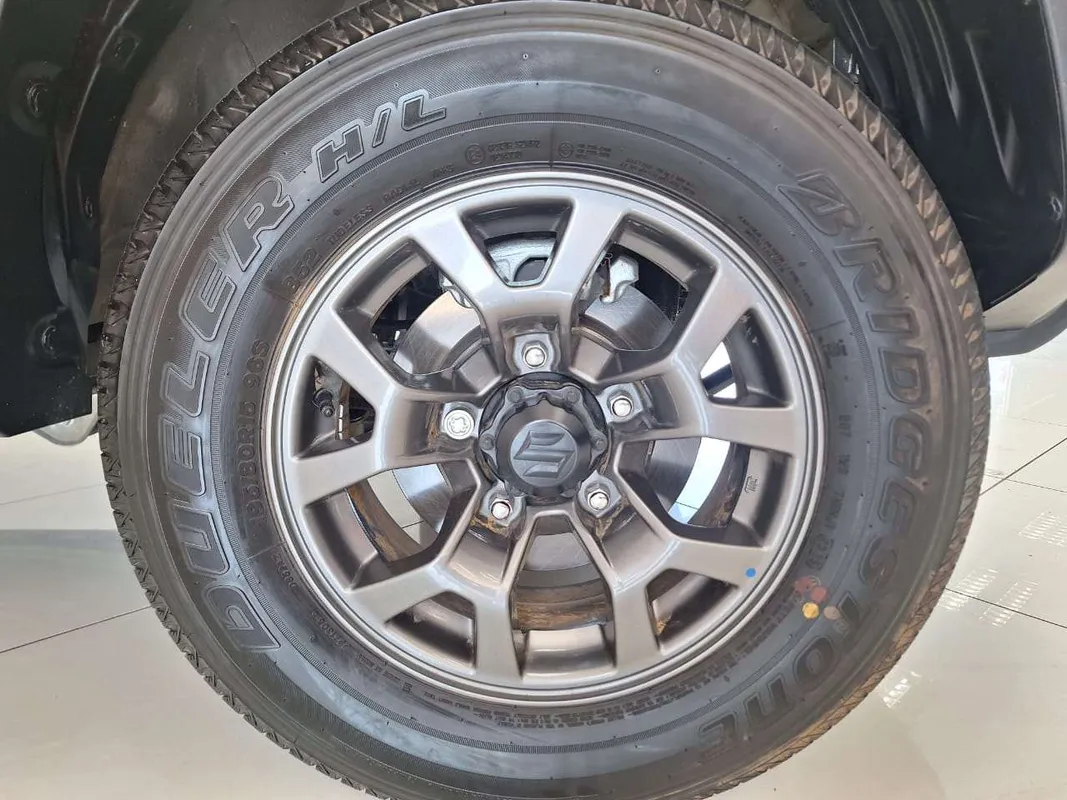 Suzuki Jimny 1.5 GL 5Dr - Image 10