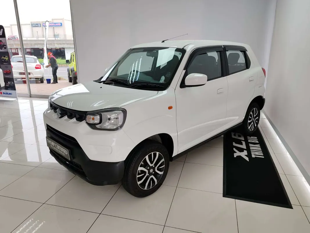 Suzuki S-Presso 1.0 GL+ AMT - Image 4