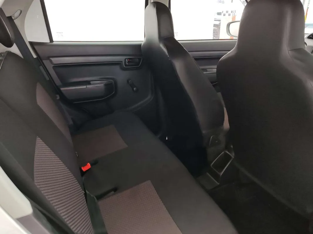 Suzuki S-Presso 1.0 GL+ AMT - Image 8