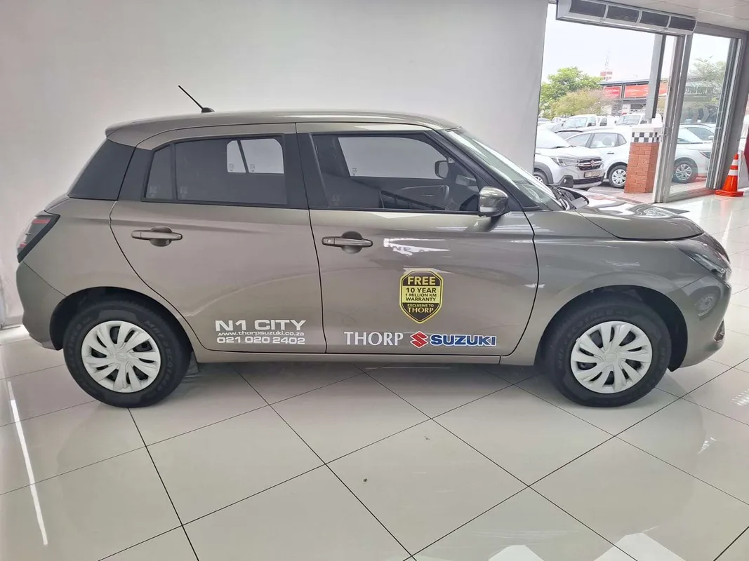 Suzuki Swift 1.2 GL - Image 2