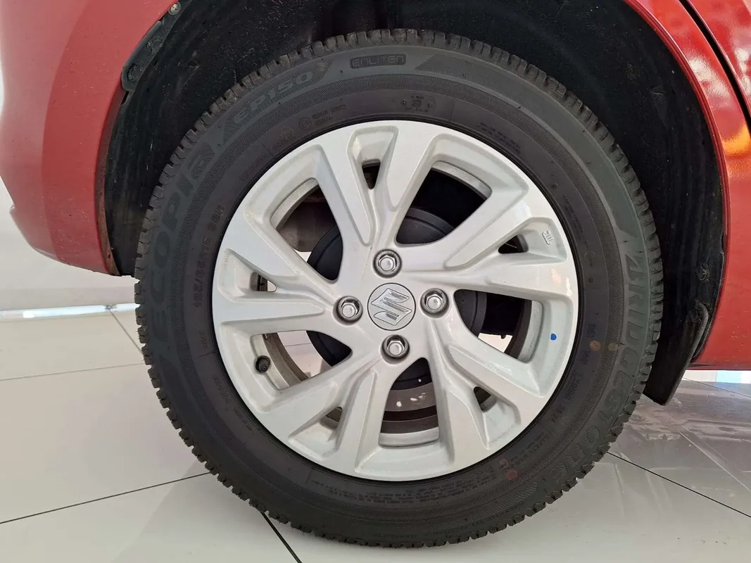 Suzuki Swift 1.2 GL+ CVT - Image 6